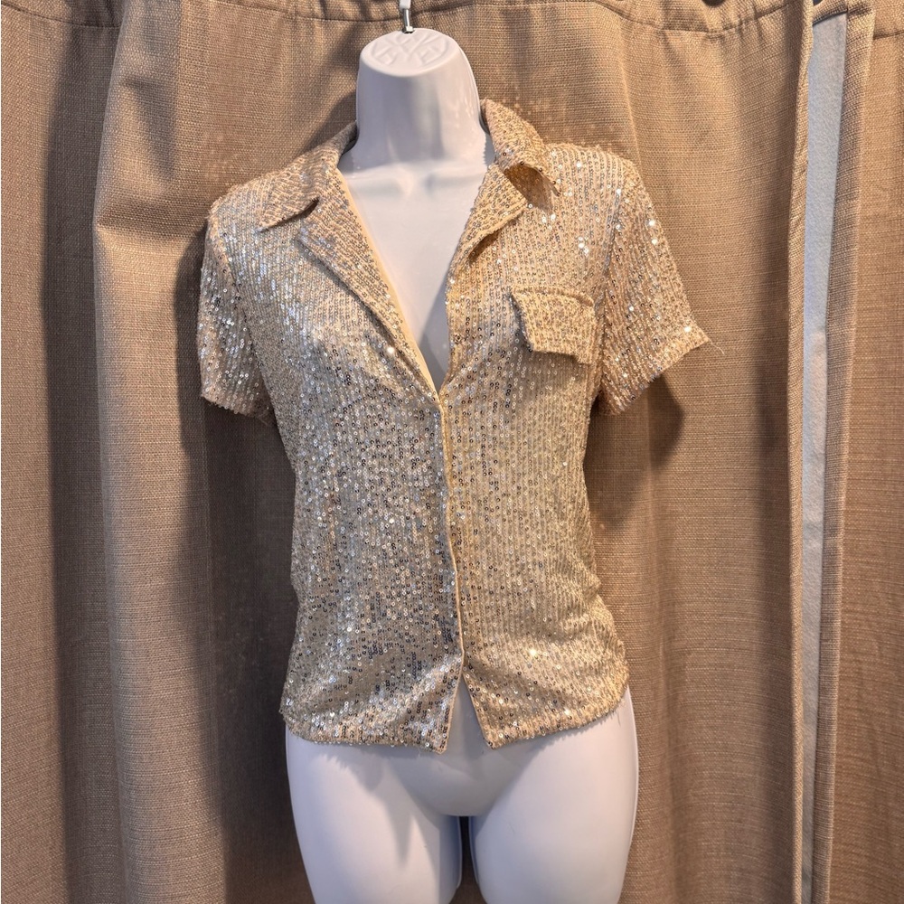 Sequin Short Sleeve Top